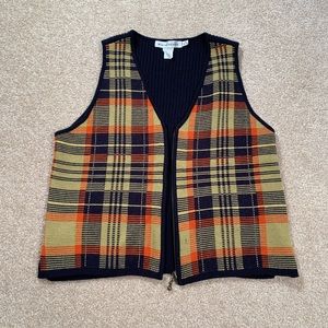 Zip-Up Plaid Sweater Vest
